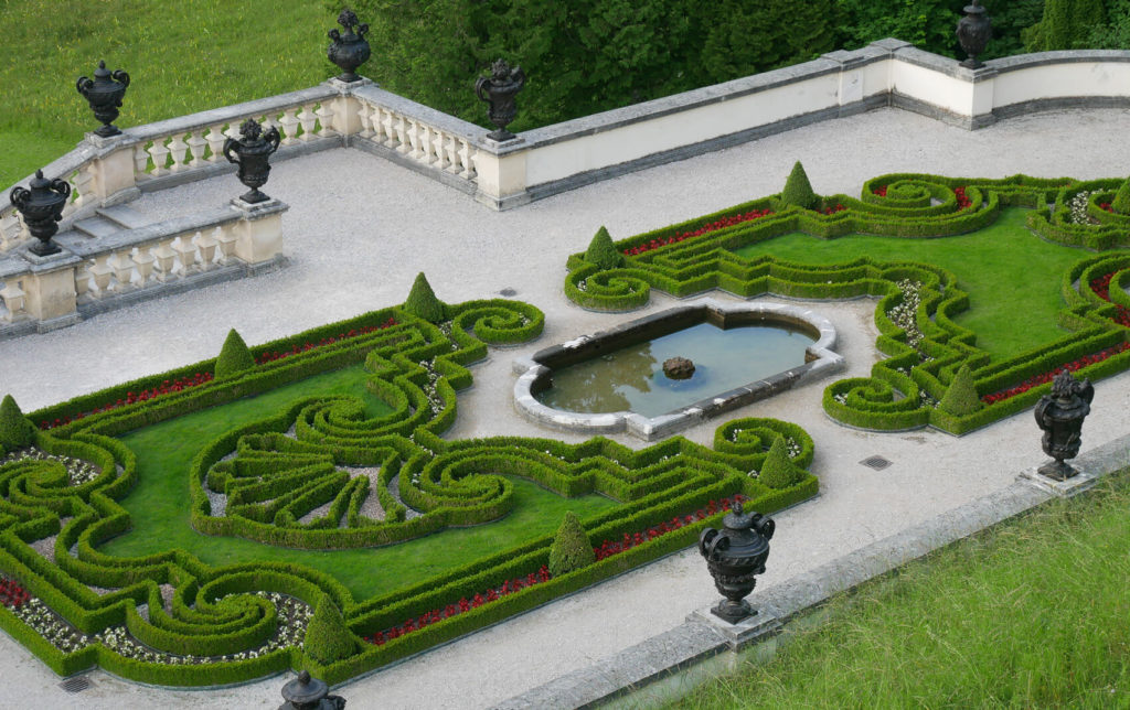 Linderhof Terrassen