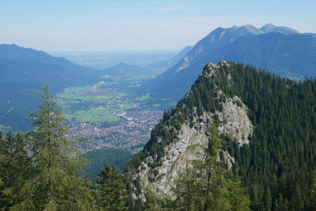 Blick auf Garmisch Voralpenland