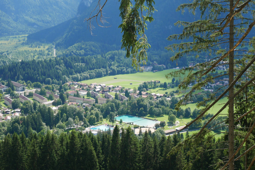 Oberammergau Schwimmbad von oben