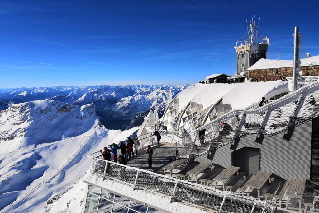 Zugspitze Terrasse Blick